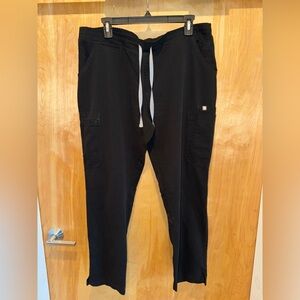 Figs Women's Black scrub pants. Size large.